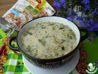 Польский суп с солеными огурцами