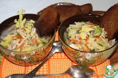 Куриный суп с рисом и кольраби