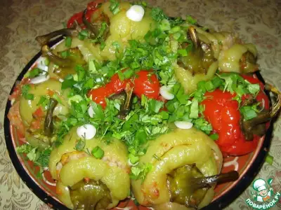 Фаршированный болгарский перец, запечённый в духовке