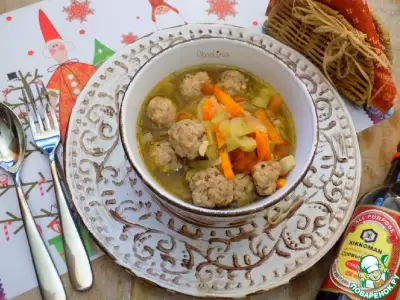 Овощной суп с фрикадельками и лапшой