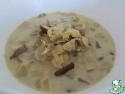 Грибной суп с плавленым сыром и пастой