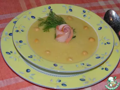 Нутовый суп с розмарином и чесноком