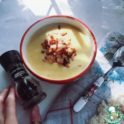 Сырный крем-суп с беконом