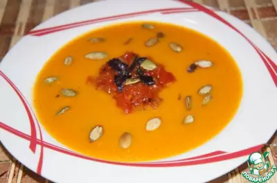 Суп-пюре из тыквы с медом и базиликом