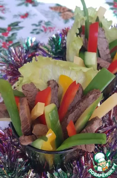 Закуска новогодняя "Пикантная говядина с овощами"