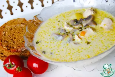 Суп с шампиньонами, плавленым сыром и курицей