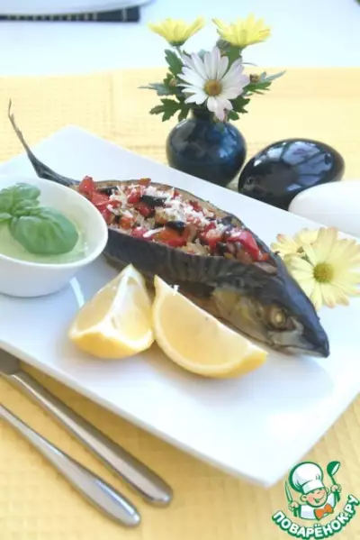 Рыба с овощами и горчичным соусом из брокколи