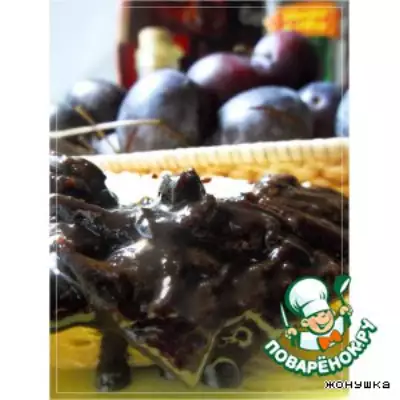 Варенье "Шоколадная слива" с лесными орехами