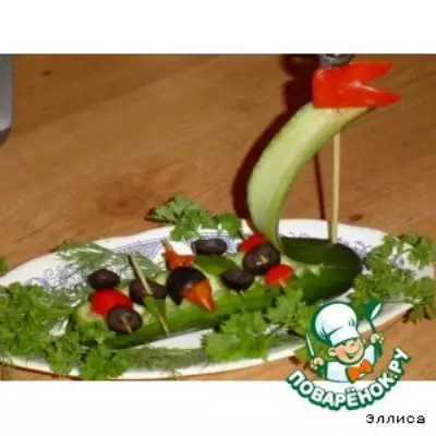 Украшение из овощей "Кораблик"