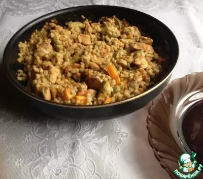 Перловка с овощами и куриным филе