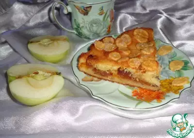 Сметанный пирог с начинкой из карамелизованных яблок