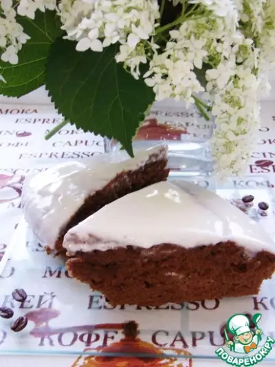 Шоколадно-кофейный пирог с кремом