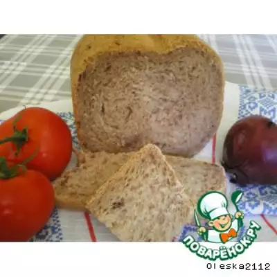 Хлеб с вином и красным луком