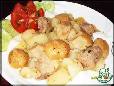 Тушеный картофель с нудлями по-украински