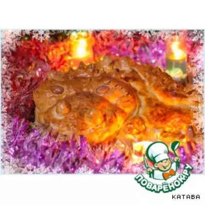 Новогодний пирог Дракон с двумя видами мяса и грибами