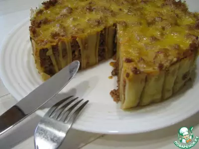 Пирог из макарон и мяса