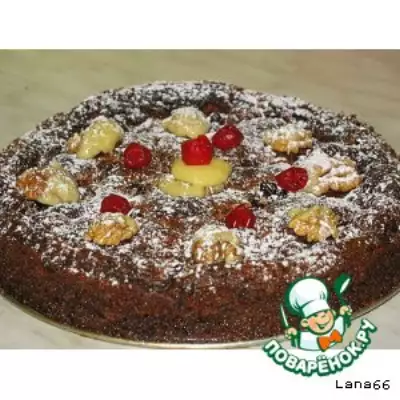 Шоколадно-вишневый пирог с грецкими орехами