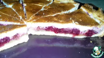 Творожный пирог с вишней