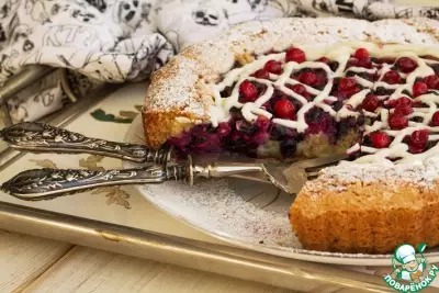 Шведский пирог с лесными ягодами