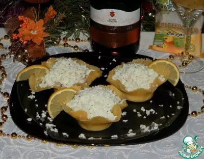 Закуска в сырных тарелочках "Под снегом"