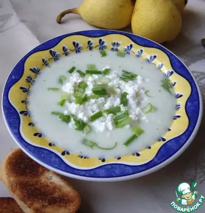 Холодный огуречный крем-суп с творогом