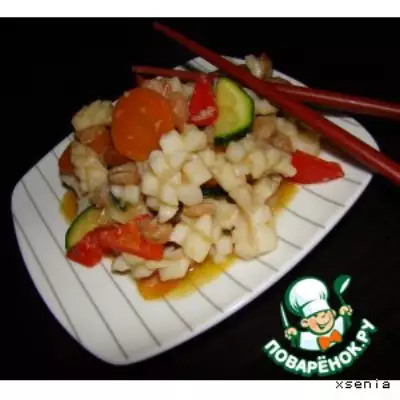 Кальмары и креветки по-китайски с овощами