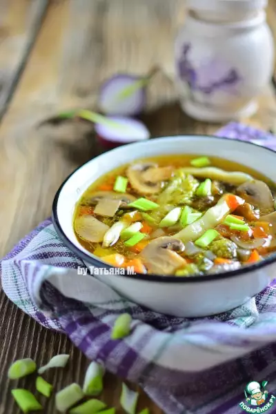 Овощной суп с фасолью и шампиньонами