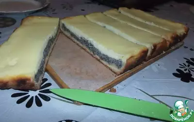 Пирог с маком и сметанным суфле
