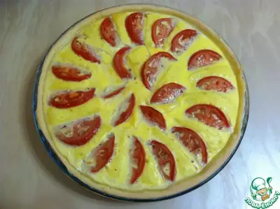 Пирог с брынзой и помидорами