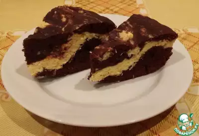 Шоколадный пирог с творогом и кокосовой стружкой