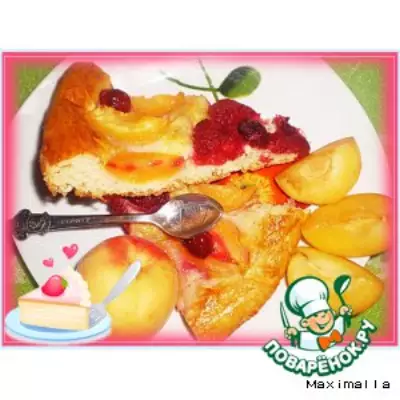 Фруктово-ягодный пирог-ассорти "Праздничный"