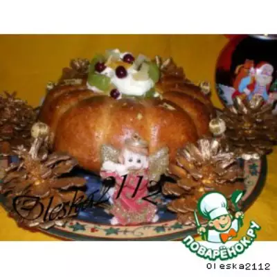 Традиционный французский рождественский кекс Саварен