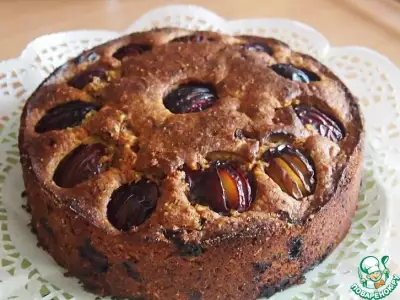 Сливовый пирог с орехами и шоколадом