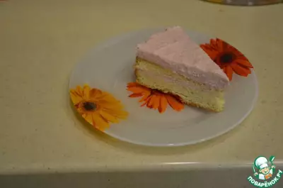 Торт с клубничным суфле