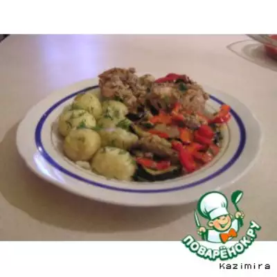 Кролик  под шубой из овощей с орехово-грибным соусом