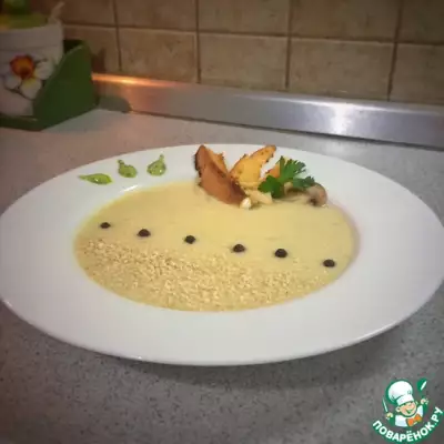 Куриный крем-суп с плавленным сыром и грибами