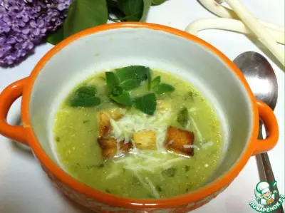 Суп "Молодо-зелено"