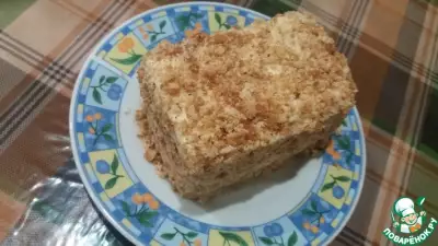 Бисквитное пирожное с кремом из ряженки