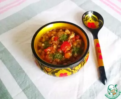 Чечевичный суп с индейкой в горшочке