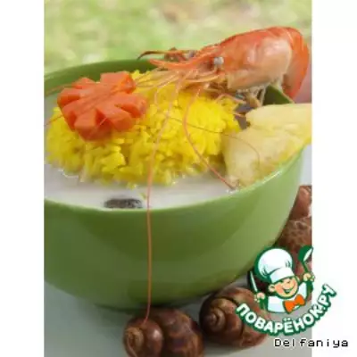 Том Кха с морепродуктами, шиитаке и шафрановым рисом