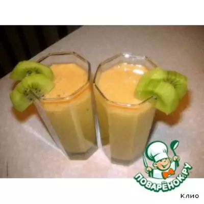 Бананово-манговый коктейль