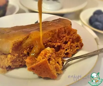 Грушево-имбирный торт с медом