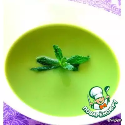 Мятный суп из свежего зеленого горошка