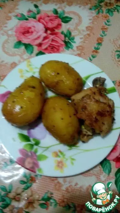 Картофель с курицей в скороварке