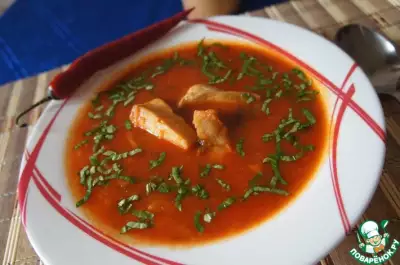 Острый томатный суп с рыбой