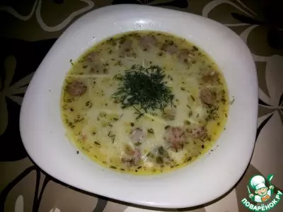 Крем-суп с грибами и охотничьими колбасками