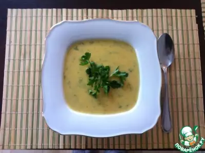 Куриный суп-пюре с куркумой и карри
