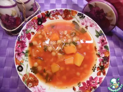 Томатный суп с нутом, чечевицей и тыквой
