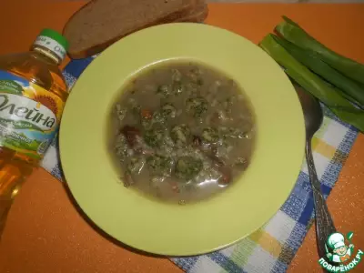 Гречневый суп с грибами и "зелёными" клецками