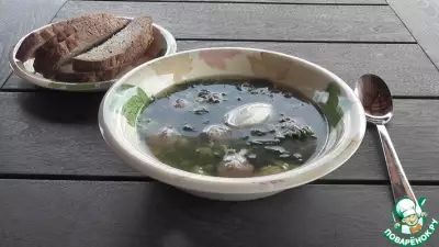Крапивный суп с фрикадельками